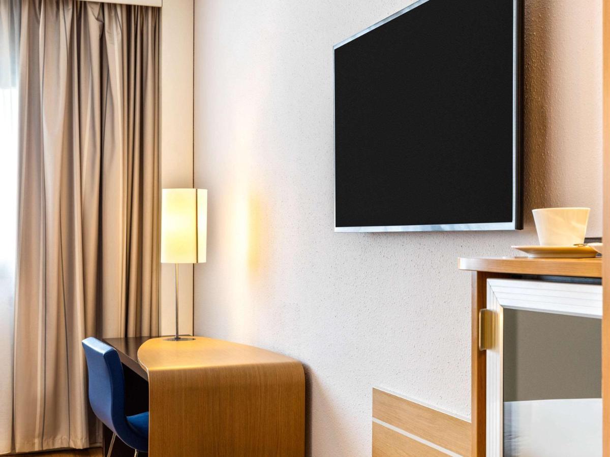 Novotel Caserta Sud Luaran gambar