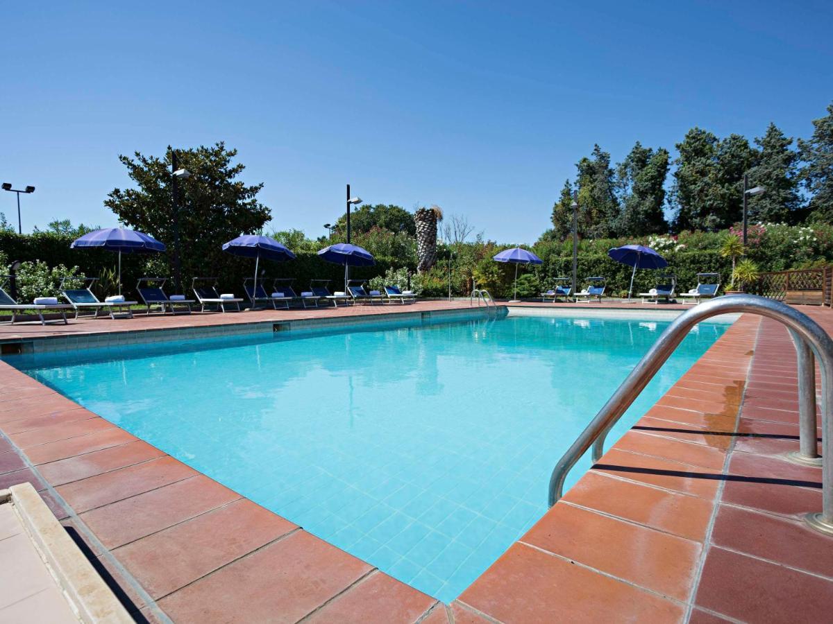 Novotel Caserta Sud Luaran gambar