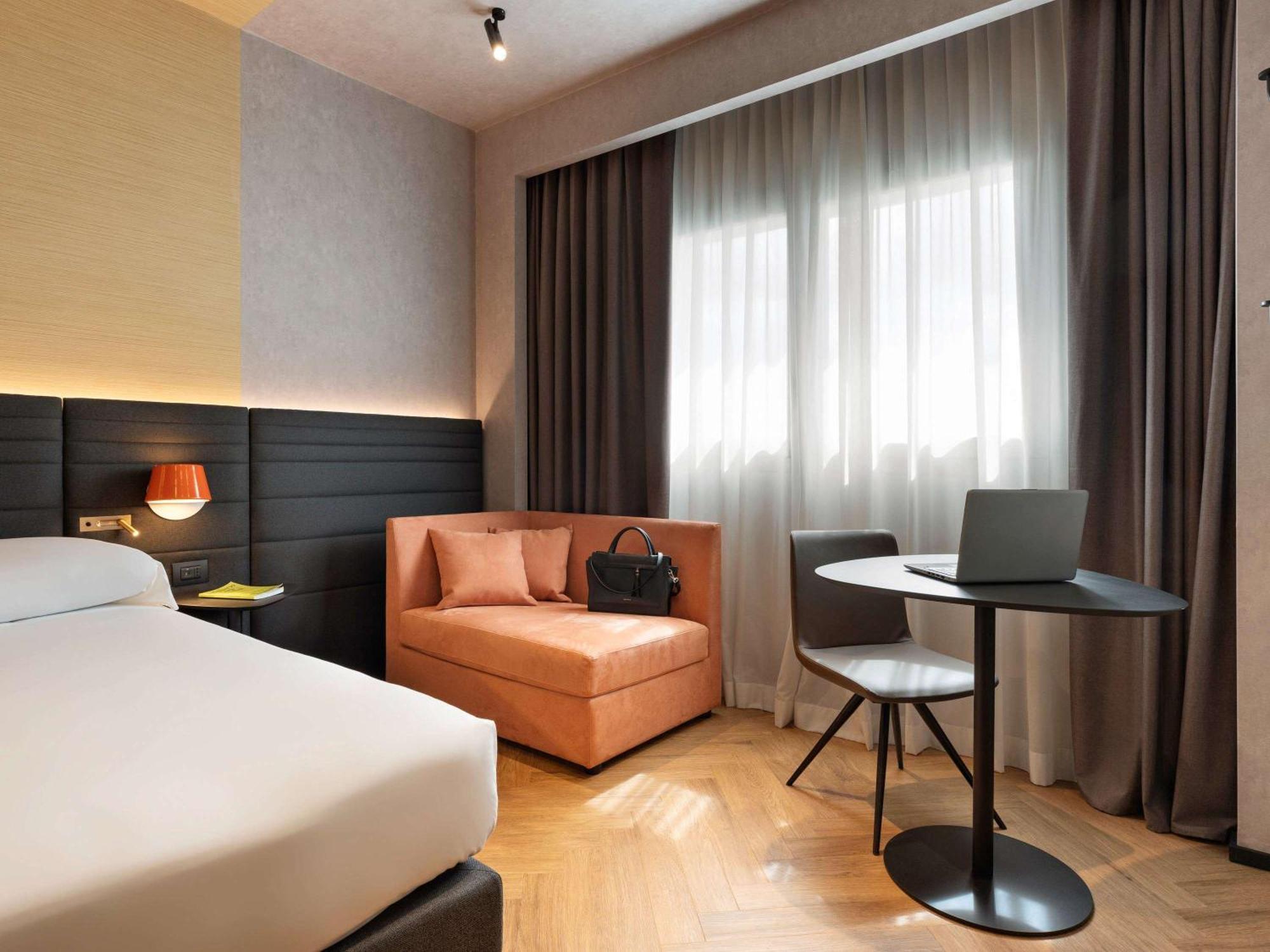 Novotel Caserta Sud Luaran gambar